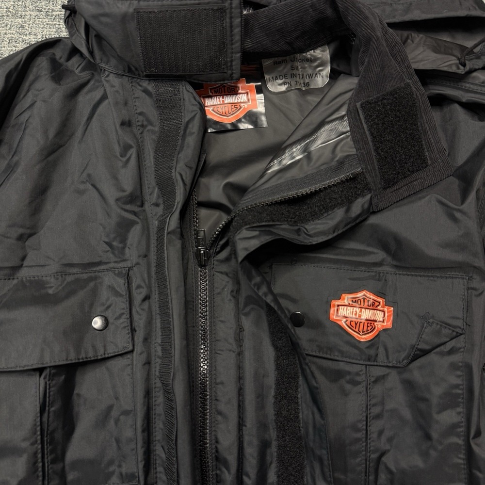 Harley Davidson Rain Jacket Womens Small Black Wind Resistant Hood Pockets Logo - Picture 4 of 13